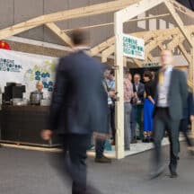 Overzicht eventfotografie Groene Metropool: Beursstand met bezoekers, regio Arnhem Nijmegen. Evenementen fotografie. Joep van Drunen Photography